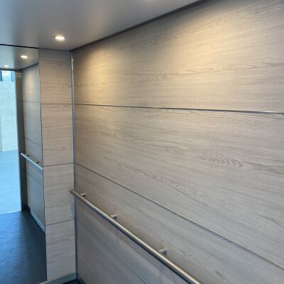 luxe wandbekleding met T-profiel